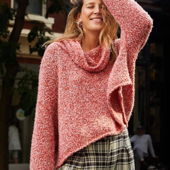 FREE PEOPLE • Cowl Neck BFF Knit Sweater in Scarlet Flame Size XL - Picture 4 of 15